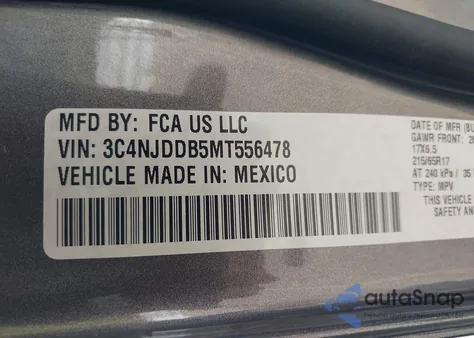 2021 Jeep Compass Trailhawk 4X4 z USA, uszkodzony, nr VIN 3C4NJDDB5MT556478